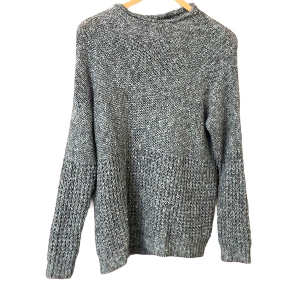 American Eagle Outfitters Green Sweater